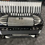 C8CEA3CD-87AB-47C6-8DC8-8C36DEE1637E