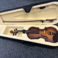 Madera 1/4 Violin