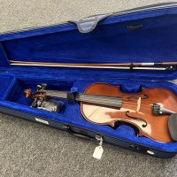 Menzel violin 4/4 size 600 series