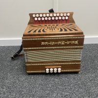 Weltmeister accordion