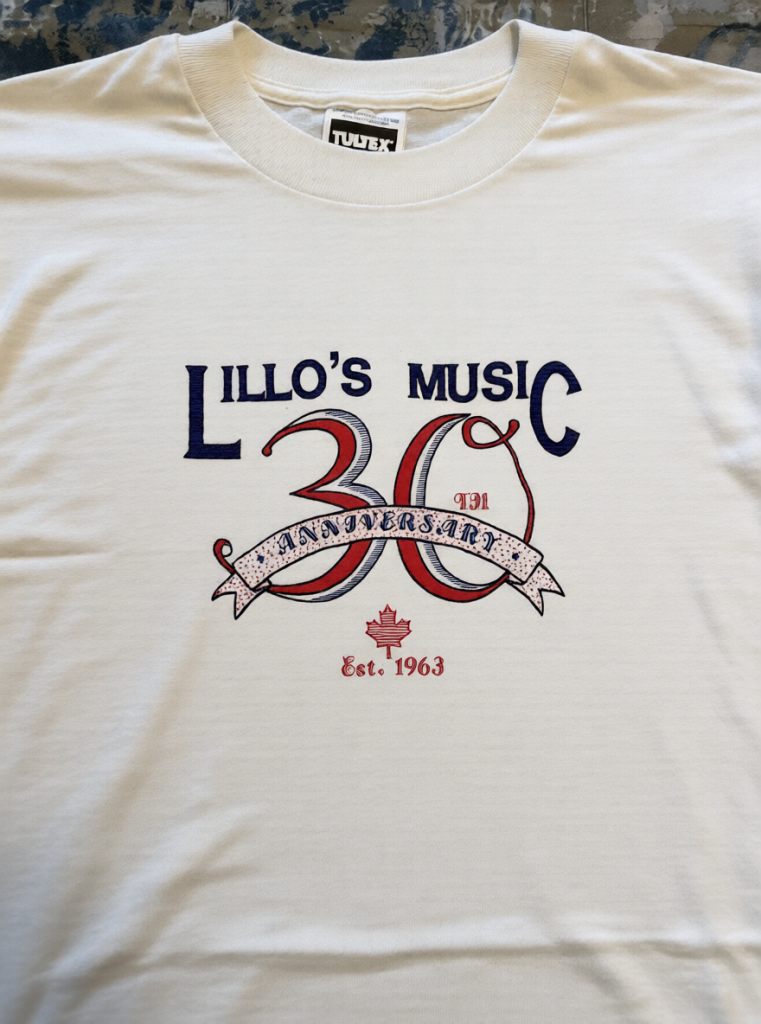 T-Shirt Photo 4
